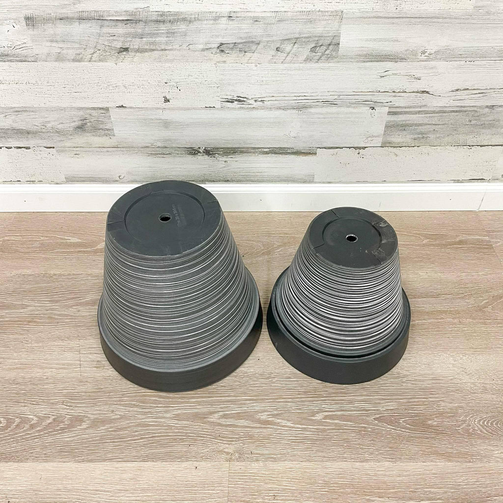 Carve Finish Planter - Grey - 14-inches - Hicks Nurseries