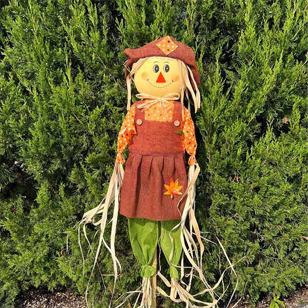 Scarecrow on a Pole – 60”