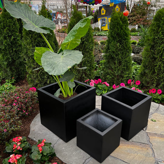 Alicante Cube Planter - Matte Black - 22-inches