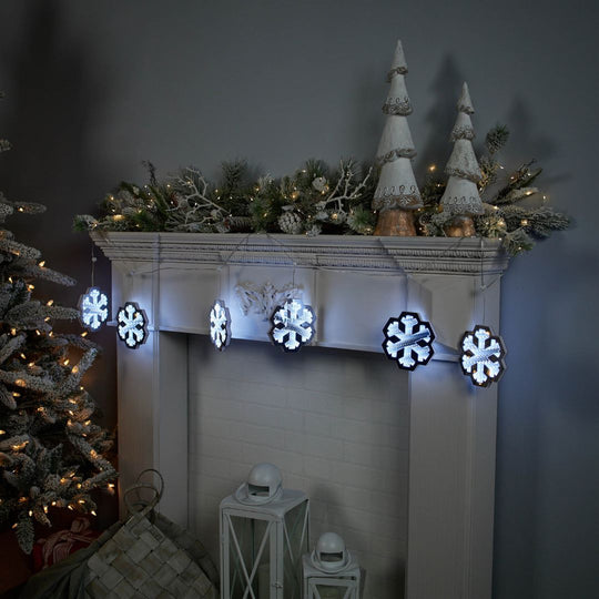 Infinity Light – Snowflake Garland