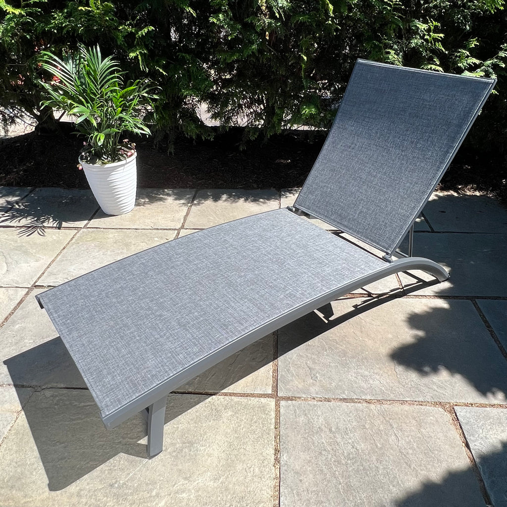 Nettuno Outdoor Patio Chaise Lounge with Grey Sling