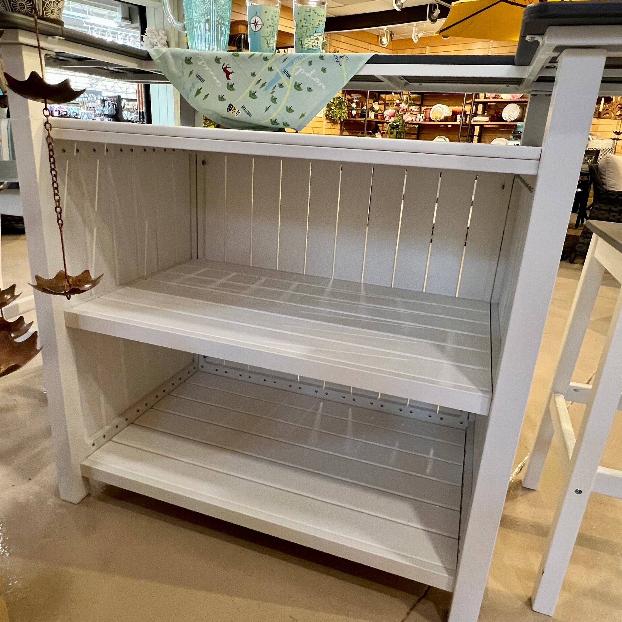 Sunvilla Outdoor Patio Bar Set with 4 Stools 5 Piece Set