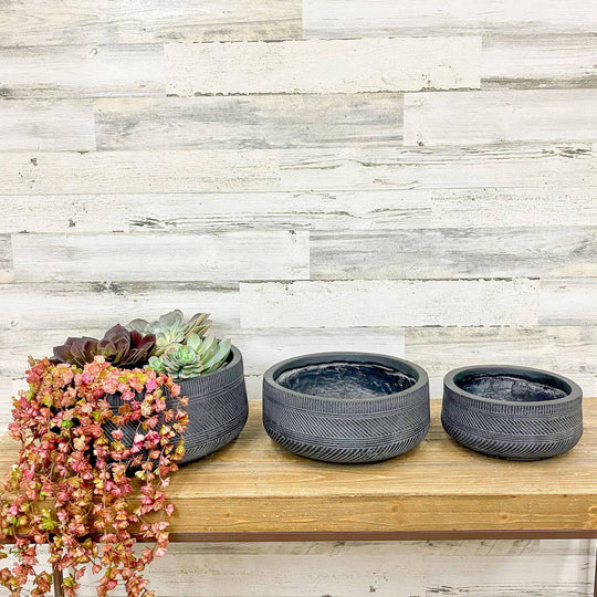 Fibreclay Striped Dish Planter - Black - 14-inch