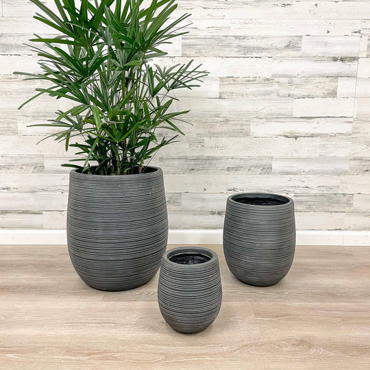 Fibreclay Striped Planter - Black - 18-inch